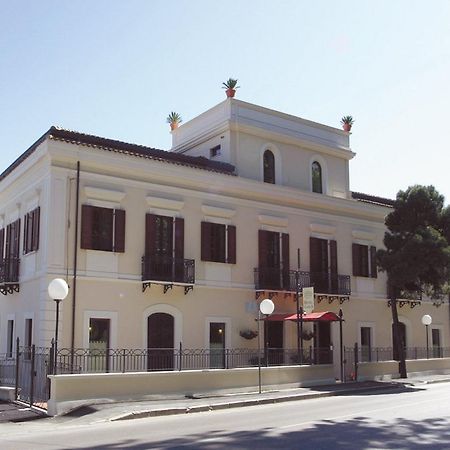 Hotel Claila Francavilla Al Mare Exterior photo