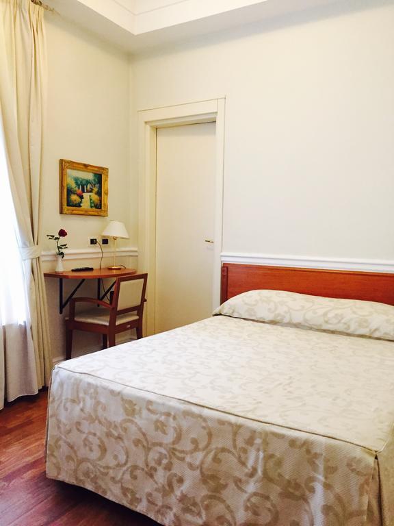 Hotel Claila Francavilla Al Mare Exterior photo