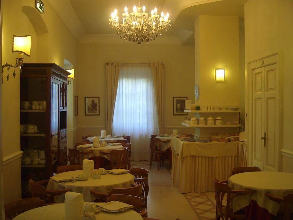 Hotel Claila Francavilla Al Mare Exterior photo